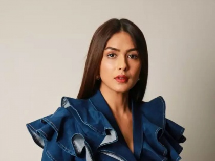 Mrunal Thakur Reveals That She Is Considering Freezing Her Eggs; 'It Is Important Find Balance Between Your Life and Career' | Mrunal Thakur Reveals That She Is Considering Freezing Her Eggs; 'It Is Important Find Balance Between Your Life and Career'