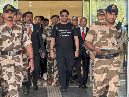 MS Dhoni Arrives in Chennai for CSK Pre-Season Camp Ahead of IPL 2025 (Watch Video) | MS Dhoni Arrives in Chennai for CSK Pre-Season Camp Ahead of IPL 2025 (Watch Video)