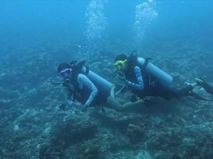 Sisters from Pune Make Global Waves in Scuba Diving | Sisters from Pune Make Global Waves in Scuba Diving Sisters from Pune Make Global Waves in Scuba Diving | Sisters from Pune Make Global Waves in Scuba Diving