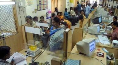 Mumbai: Co-op credit banks refuse to accept Rs 2,000 notes after RBI withdrawal announcement | Mumbai: Co-op credit banks refuse to accept Rs 2,000 notes after RBI withdrawal announcement Mumbai: Co-op credit banks refuse to accept Rs 2,000 notes after RBI withdrawal announcement | Mumbai: Co-op credit banks refuse to accept Rs 2,000 notes after RBI withdrawal announcement