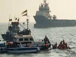 Mumbai Boat Accident: Search Operation On for 7-Year-Old Boy Missing After Ferry-Navy Craft Crash | Mumbai Boat Accident: Search Operation On for 7-Year-Old Boy Missing After Ferry-Navy Craft Crash Mumbai Boat Accident: Search Operation On for 7-Year-Old Boy Missing After Ferry-Navy Craft Crash | Mumbai Boat Accident: Search Operation On for 7-Year-Old Boy Missing After Ferry-Navy Craft Crash