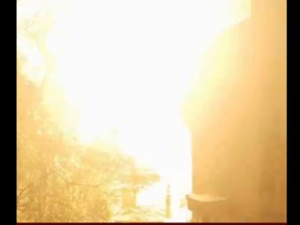 Mumbai: Fire at Narang House in Pali Hill Leads To Cylinder Blast; Watch Video | Mumbai: Fire at Narang House in Pali Hill Leads To Cylinder Blast; Watch Video