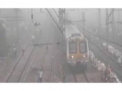 Central Railway Adopts Fog Safety Devices to Mitigate Accident Risks | Central Railway Adopts Fog Safety Devices to Mitigate Accident Risks