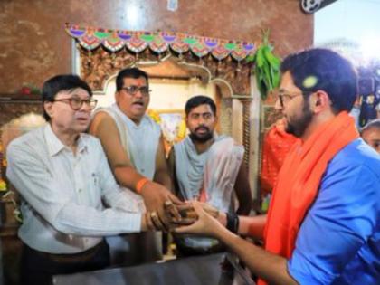 Mumbai Hanuman Temple Demolition Row: Aditya Thackeray Performs Maha Aarti at Dadar Hanuman Mandir (Watch Video)