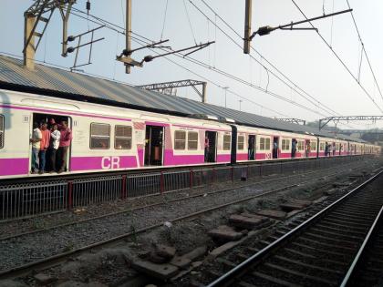 Mumbai Local Train Update: Trains Running 20 Minutes Late on Central Line Due to Technical Glitch | Mumbai Local Train Update: Trains Running 20 Minutes Late on Central Line Due to Technical Glitch