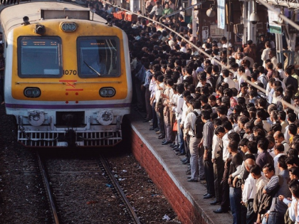 Mumbai Local Train Services to Double in Three Years: Railway Minister Ashwini Vaishnaw Announces Rs 81,000 Crore Boost for Maharashtra | Mumbai Local Train Services to Double in Three Years: Railway Minister Ashwini Vaishnaw Announces Rs 81,000 Crore Boost for Maharashtra Mumbai Local Train Services to Double in Three Years: Railway Minister Ashwini Vaishnaw Announces Rs 81,000 Crore Boost for Maharashtra | Mumbai Local Train Services to Double in Three Years: Railway Minister Ashwini Vaishnaw Announces Rs 81,000 Crore Boost for Maharashtra
