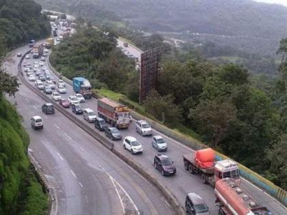 Mumbai-Pune Expressway to Face 2-Hour Traffic Block and Diversion for Maintenance on May 18 and 19 | Mumbai-Pune Expressway to Face 2-Hour Traffic Block and Diversion for Maintenance on May 18 and 19