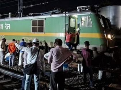 Muzaffarpur-Pune Special Train Derails in Bihar, No Casualties Reported (Watch Video)