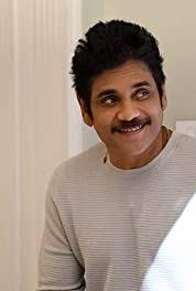 Netizens troll Nagarjuna for his ticket pricing comments in Andhra Pradesh, fan says 'he wants to play safe' | Netizens troll Nagarjuna for his ticket pricing comments in Andhra Pradesh, fan says 'he wants to play safe'