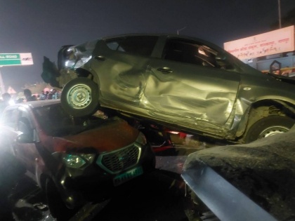 Nagpur: Container Crash at Mankapur Chowk Leaves Dozens Injured, Multiple Vehicles Damaged | Nagpur: Container Crash at Mankapur Chowk Leaves Dozens Injured, Multiple Vehicles Damaged