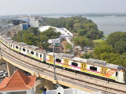 Maharashtra: Nagpur Metro ridership tops 1 lakh on day two after inauguration by PM Modi | Maharashtra: Nagpur Metro ridership tops 1 lakh on day two after inauguration by PM Modi