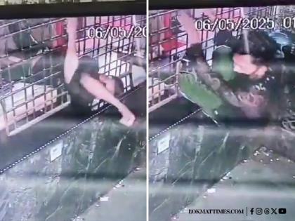 Nagpur: Thief Enters Wine Shop Through Tiny Cash Counter Hole, Steals Rs 25,000; Shocking Video Goes Viral | Nagpur: Thief Enters Wine Shop Through Tiny Cash Counter Hole, Steals Rs 25,000; Shocking Video Goes Viral Nagpur: Thief Enters Wine Shop Through Tiny Cash Counter Hole, Steals Rs 25,000; Shocking Video Goes Viral | Nagpur: Thief Enters Wine Shop Through Tiny Cash Counter Hole, Steals Rs 25,000; Shocking Video Goes Viral