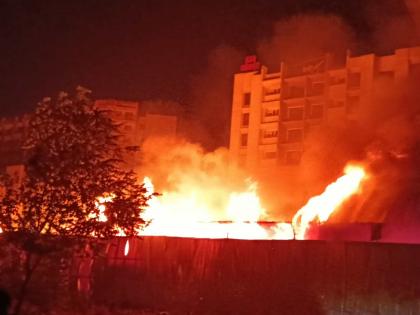 Nashik Fire: Major Fire Erupts at Lokesh Laminates Factory Near Residential Area in Tapovan | Nashik Fire: Major Fire Erupts at Lokesh Laminates Factory Near Residential Area in Tapovan Nashik Fire: Major Fire Erupts at Lokesh Laminates Factory Near Residential Area in Tapovan | Nashik Fire: Major Fire Erupts at Lokesh Laminates Factory Near Residential Area in Tapovan