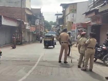 Nashik Bandh: Police Fire Tear Gas, Use Lathi Charge After Stone ...