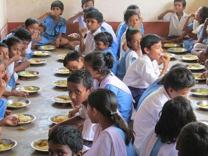 Eggs and fruits now on midday meal menu in Maharashtra schools | Eggs and fruits now on midday meal menu in Maharashtra schools