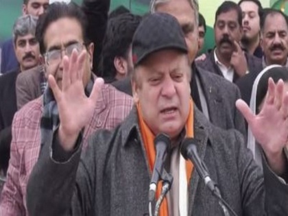 Pakistani Netizens Critical of Nawaz Sharif for Wearing Gucci Hat Worth PKR 1 Lakh While Campaigning | Pakistani Netizens Critical of Nawaz Sharif for Wearing Gucci Hat Worth PKR 1 Lakh While Campaigning