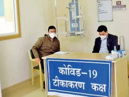 Doctors of Ram Manohar Lohia Hospital refuse to take 'Covaxin' COVID-19 vaccine | Doctors of Ram Manohar Lohia Hospital refuse to take 'Covaxin' COVID-19 vaccine