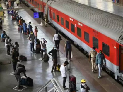 Big news! Railways increases platform ticket rate to Rs 50 at key stations in MMR | Big news! Railways increases platform ticket rate to Rs 50 at key stations in MMR