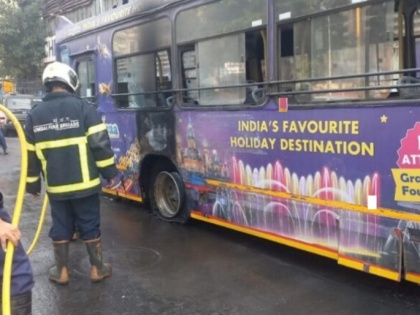 BEST bus catches fire in South Mumbai, no casualties reported | BEST bus catches fire in South Mumbai, no casualties reported