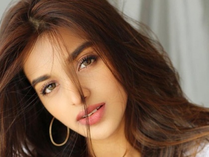 Nidhhi Agerwal's reacts after fans build a temple for her | Nidhhi Agerwal's reacts after fans build a temple for her