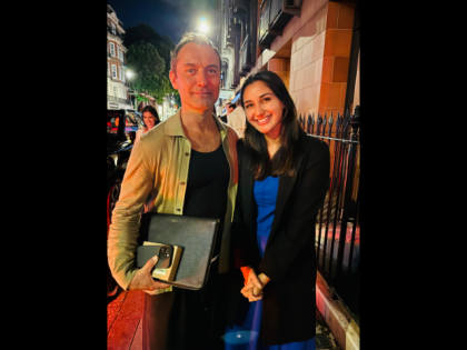 Nikita Dutta’s Dream Encounter: A Fan Girl Moment with Jude Law on Vacation | Nikita Dutta’s Dream Encounter: A Fan Girl Moment with Jude Law on Vacation Nikita Dutta’s Dream Encounter: A Fan Girl Moment with Jude Law on Vacation | Nikita Dutta’s Dream Encounter: A Fan Girl Moment with Jude Law on Vacation