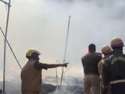 Noida Fire: Massive Blaze Erupts at Warehouse in Sector 122 (Watch Video) | Noida Fire: Massive Blaze Erupts at Warehouse in Sector 122 (Watch Video) Noida Fire: Massive Blaze Erupts at Warehouse in Sector 122 (Watch Video) | Noida Fire: Massive Blaze Erupts at Warehouse in Sector 122 (Watch Video)