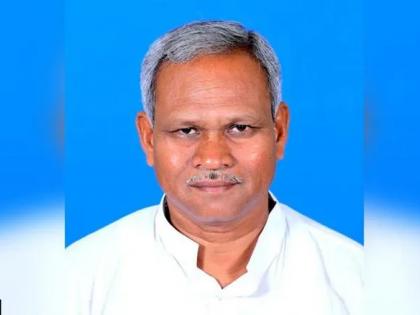 Odisha MLA Angada Kanhar appears for Matric exam, without any special treatment | Odisha MLA Angada Kanhar appears for Matric exam, without any special treatment