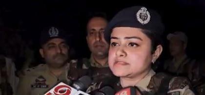 Jammu Bus Accident: Police Confirm Terrorist Attack on Pilgrims, Injury Count Rises to 33 (Watch Video) | Jammu Bus Accident: Police Confirm Terrorist Attack on Pilgrims, Injury Count Rises to 33 (Watch Video) Jammu Bus Accident: Police Confirm Terrorist Attack on Pilgrims, Injury Count Rises to 33 (Watch Video) | Jammu Bus Accident: Police Confirm Terrorist Attack on Pilgrims, Injury Count Rises to 33 (Watch Video)