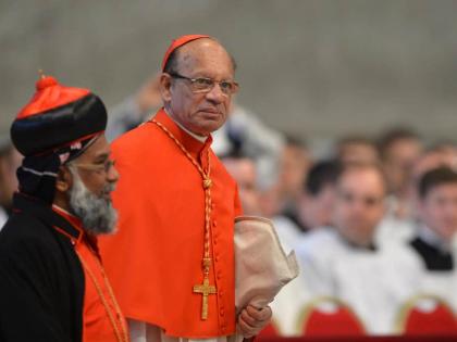 Coronavirus Scare: Avoid kissing holy cross, on Good Friday, Church adopts precautionary steps | Coronavirus Scare: Avoid kissing holy cross, on Good Friday, Church adopts precautionary steps Coronavirus Scare: Avoid kissing holy cross, on Good Friday, Church adopts precautionary steps | Coronavirus Scare: Avoid kissing holy cross, on Good Friday, Church adopts precautionary steps