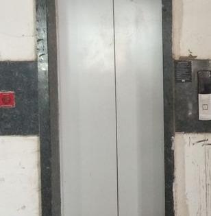 Thane: Milk delivery man found dead in lift’s duct | Thane: Milk delivery man found dead in lift’s duct Thane: Milk delivery man found dead in lift’s duct | Thane: Milk delivery man found dead in lift’s duct