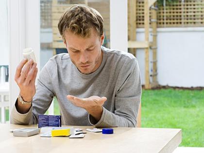 Common Painkiller May Be Ineffective and Increase Risk of Heart Disease, Says Study | Common Painkiller May Be Ineffective and Increase Risk of Heart Disease, Says Study