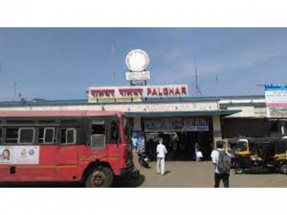Palghar: Woman conductor of MSRTC bus dies on duty | Palghar: Woman conductor of MSRTC bus dies on duty