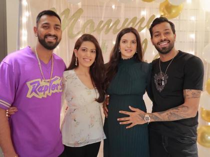 Pics: Hardik Pandya and family celebrate Natasa Stankovic's pregnancy announcement