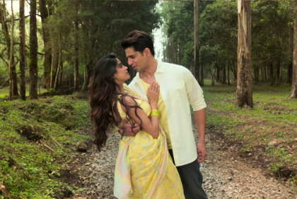 Param Sundari Box Office Day 4: Janhvi Kapoor-Sidharth Malhotra's Film Earns Rs 30 Crore in India | Param Sundari Box Office Day 4: Janhvi Kapoor-Sidharth Malhotra's Film Earns Rs 30 Crore in India Param Sundari Box Office Day 4: Janhvi Kapoor-Sidharth Malhotra's Film Earns Rs 30 Crore in India | Param Sundari Box Office Day 4: Janhvi Kapoor-Sidharth Malhotra's Film Earns Rs 30 Crore in India
