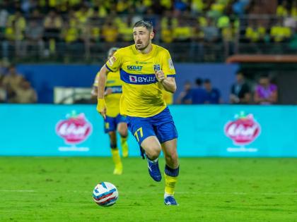 Kerala Blasters beat East Bengal 3-1 in ISL season opener | Kerala Blasters beat East Bengal 3-1 in ISL season opener