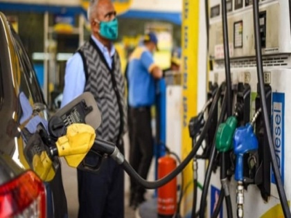 Petrol, Diesel Prices Cut By Rs 2 Across India Ahead of Lok Sabha Election 2024 | Petrol, Diesel Prices Cut By Rs 2 Across India Ahead of Lok Sabha Election 2024