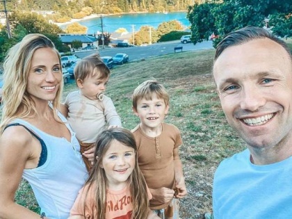 Boxer Mikkel Kessler and family in isolation after travelling with Covid-19 patient | Boxer Mikkel Kessler and family in isolation after travelling with Covid-19 patient