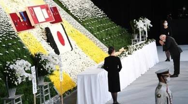 PM Modi pays floral tribute to former Japanese Premier Shinzo Abe at his state funeral | PM Modi pays floral tribute to former Japanese Premier Shinzo Abe at his state funeral