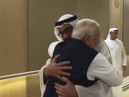 PM Modi Hugs UAE President; Launches UPI RuPay Card Service in Abu Dhabi (Watch Videos) | PM Modi Hugs UAE President; Launches UPI RuPay Card Service in Abu Dhabi (Watch Videos)