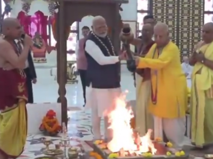 Navi Mumbai: PM Modi Inaugurates ISKCON Temple in Kharghar (Watch Video)