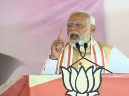 'Ek Hai Toh Safe Hai': PM Narendra Modi Slams Congress for Dividing Tribal and Social Communities (Watch Video)