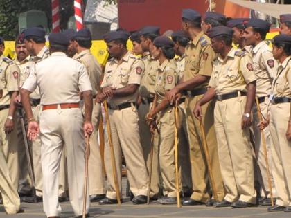 Mumbai on High Security Alert: Railways, Coastline, Embassies Under Tight Vigil, you | Mumbai on High Security Alert: Railways, Coastline, Embassies Under Tight Vigil, you Mumbai on High Security Alert: Railways, Coastline, Embassies Under Tight Vigil, you | Mumbai on High Security Alert: Railways, Coastline, Embassies Under Tight Vigil, you