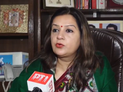 'One Nation, One Election' is Anti-Constitution, Says Priyanka Chaturvedi (Watch Video) | 'One Nation, One Election' is Anti-Constitution, Says Priyanka Chaturvedi (Watch Video) 'One Nation, One Election' is Anti-Constitution, Says Priyanka Chaturvedi (Watch Video) | 'One Nation, One Election' is Anti-Constitution, Says Priyanka Chaturvedi (Watch Video)