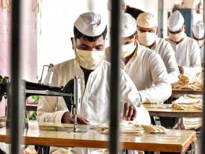 Nagpur Central Jail prisoners manufacture masks amid COVID-19 crisis | Nagpur Central Jail prisoners manufacture masks amid COVID-19 crisis