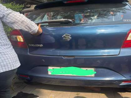 Pune: Speeding car rams onto footpath, injuring 3 schoolgGirls in Erandwane | Pune: Speeding car rams onto footpath, injuring 3 schoolgGirls in Erandwane