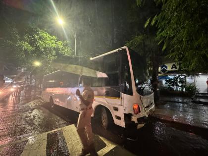 Pune Accident: Private Bus Driven by Drunk Driver Hits Several Vehicles in Kothrud, Two Seriously Injured (Watch Video) | Pune Accident: Private Bus Driven by Drunk Driver Hits Several Vehicles in Kothrud, Two Seriously Injured (Watch Video) Pune Accident: Private Bus Driven by Drunk Driver Hits Several Vehicles in Kothrud, Two Seriously Injured (Watch Video) | Pune Accident: Private Bus Driven by Drunk Driver Hits Several Vehicles in Kothrud, Two Seriously Injured (Watch Video)