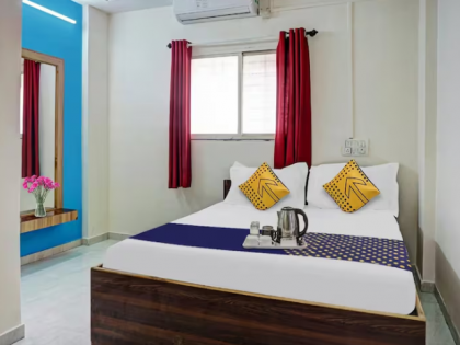 Pune Police Tightens Stay Rules at Lodges, Enforces Stricter Guest Verification Laws | Pune Police Tightens Stay Rules at Lodges, Enforces Stricter Guest Verification Laws Pune Police Tightens Stay Rules at Lodges, Enforces Stricter Guest Verification Laws | Pune Police Tightens Stay Rules at Lodges, Enforces Stricter Guest Verification Laws