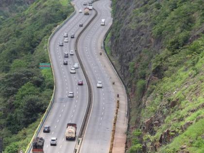 Mumbai-Pune Expressway Traffic Update: Vehicular Jams Expected on Yashwantrao Chavan Expressway Today Ahead of Thackeray Brothers’ Rally | Mumbai-Pune Expressway Traffic Update: Vehicular Jams Expected on Yashwantrao Chavan Expressway Today Ahead of Thackeray Brothers’ Rally Mumbai-Pune Expressway Traffic Update: Vehicular Jams Expected on Yashwantrao Chavan Expressway Today Ahead of Thackeray Brothers’ Rally | Mumbai-Pune Expressway Traffic Update: Vehicular Jams Expected on Yashwantrao Chavan Expressway Today Ahead of Thackeray Brothers’ Rally