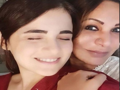 Angrezi Medium actress Radhika Madan unites with her mom after her 14-day quarantine period | Angrezi Medium actress Radhika Madan unites with her mom after her 14-day quarantine period