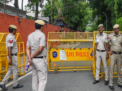 Delhi Hospitals on High Alert: Bomb Threats Sparks Panic at National Capital | Delhi Hospitals on High Alert: Bomb Threats Sparks Panic at National Capital